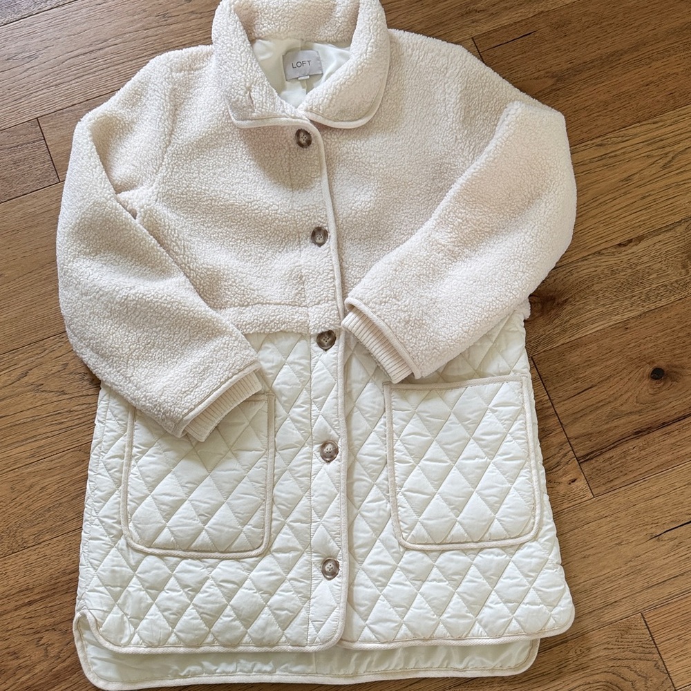 😊LOFT Cream Quilted & Sherpa-Top Women’s Coat